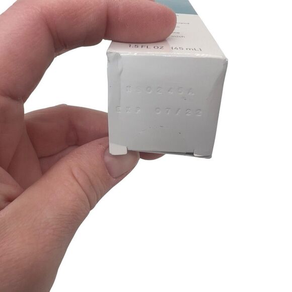 PROACTIV MD DAILY OIL CONTROL MOISTURIZER SPF 30 SPECTRUM SUNSCREEN SEAL… - Picture 8 of 13